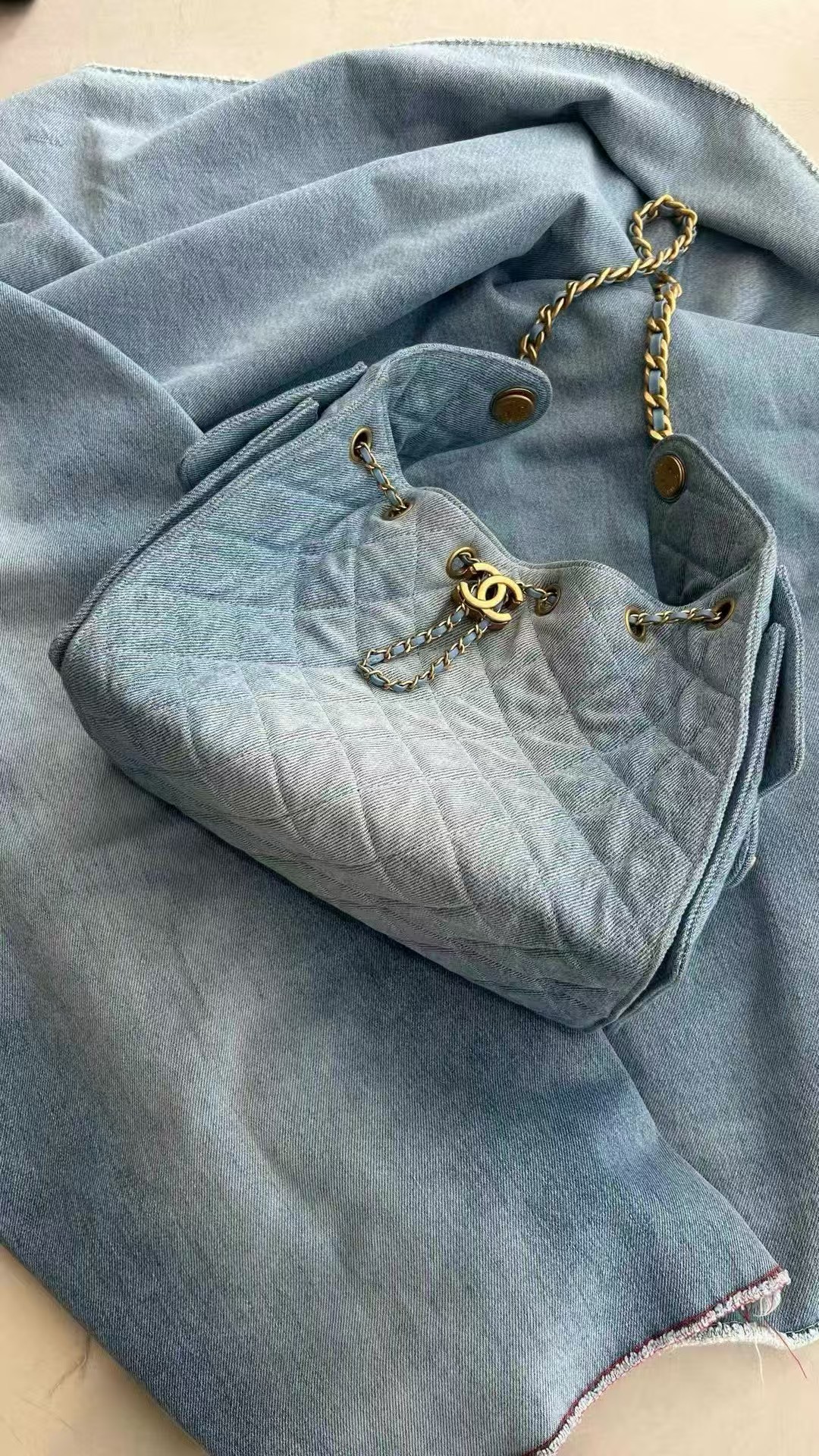 Premium cowhide leather with fine grain texture